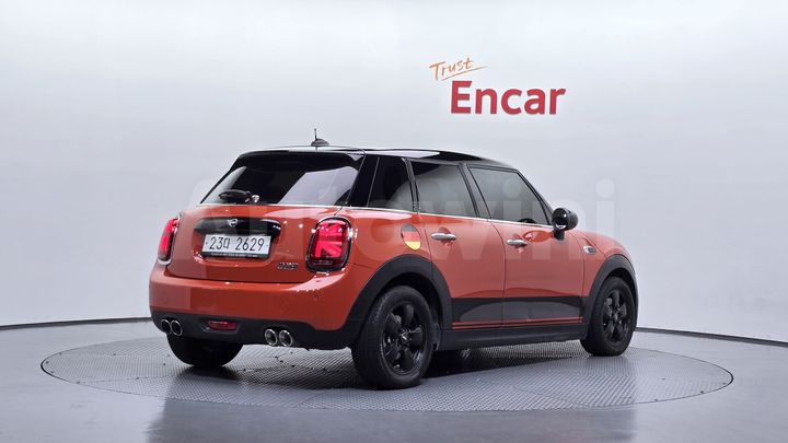 Mini Cooper 2019 — 2