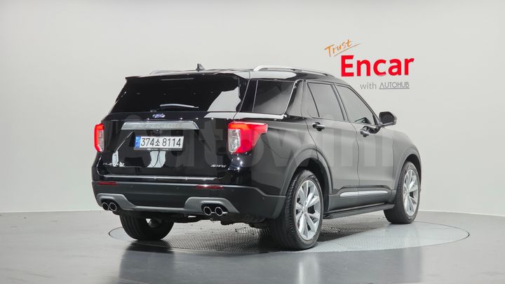 Ford Explorer 2022 — 2