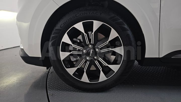 Kia Carnival 2023 — 4