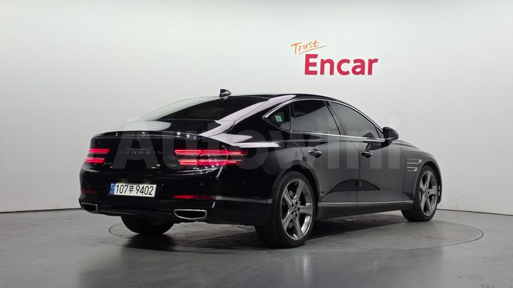 Genesis G80 2022 — 2