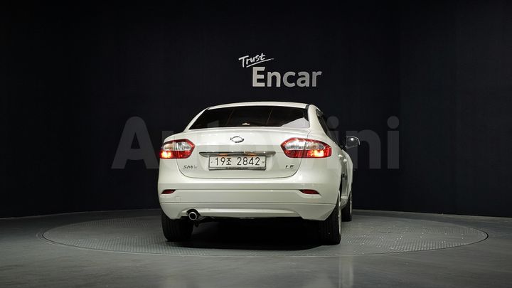 Renault SM3 2011 — 4