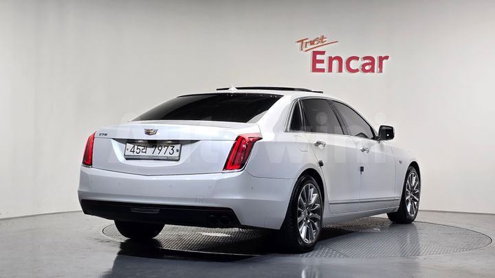 Cadillac CT6 2018 — 2