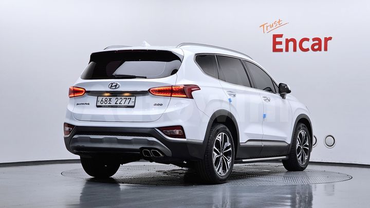 Hyundai SantaFe 2019 — 2