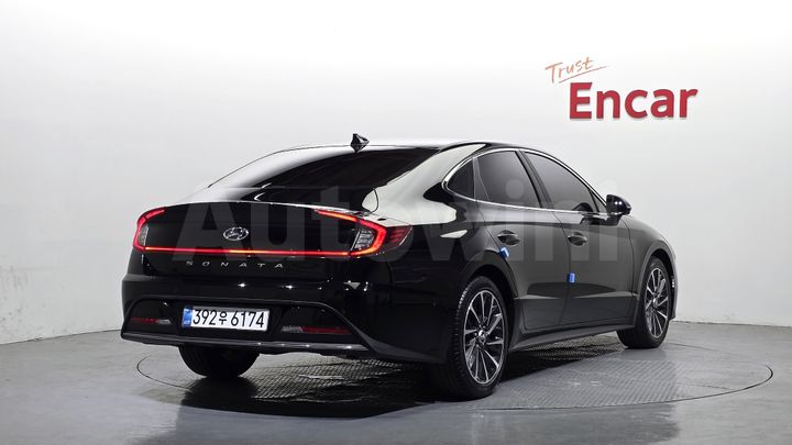 Hyundai Sonata 2023 — 2