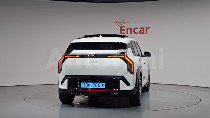 Kia EV3 2025 — 3