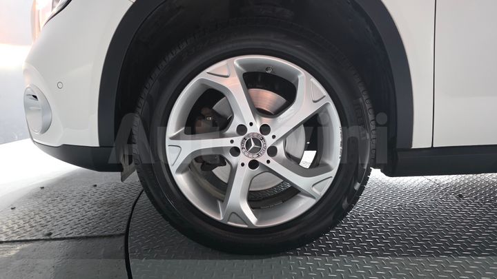 Mercedes Benz GLA Class 2019 — 5