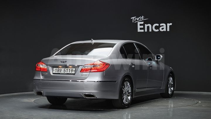 Hyundai Genesis 2012 — 2