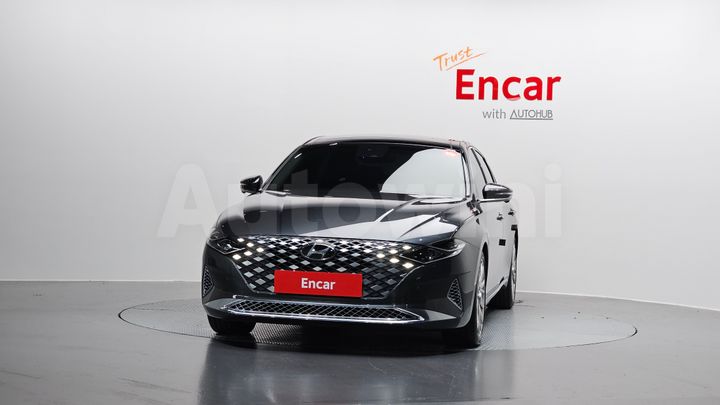 Hyundai Grandeur 2023 — 3