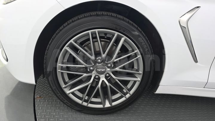 Genesis G70 2018 — 5