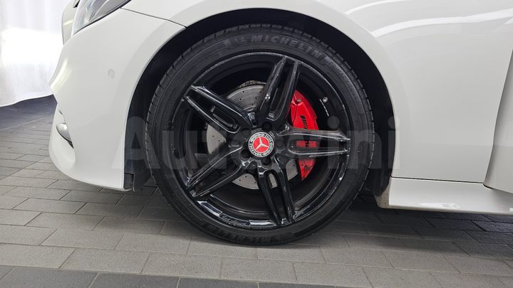 Mercedes Benz E Class