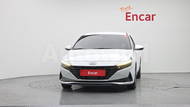 Hyundai Avante 2021 — 3