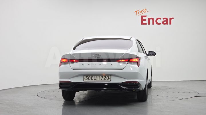 Hyundai Avante 2021 — 4