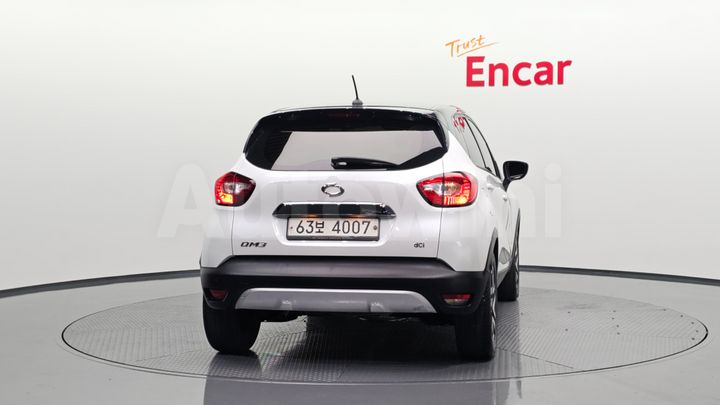 Renault QM3 2017 — 3