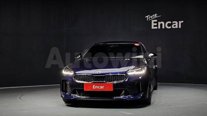 Kia Stinger 2020 — 3
