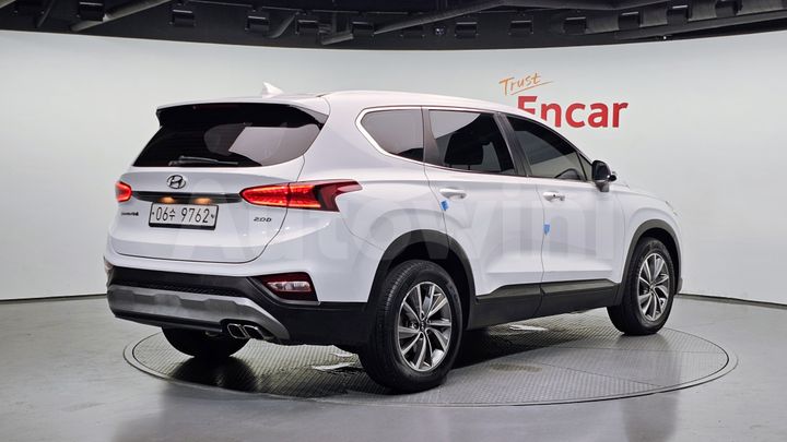 Hyundai SantaFe 2019 — 2