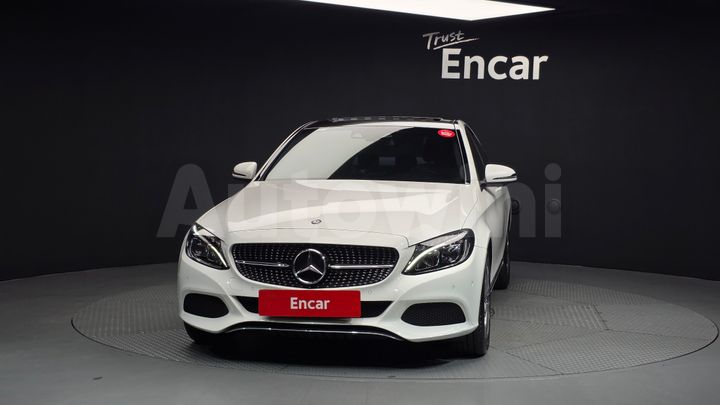 Mercedes Benz C Class 2016 — 3
