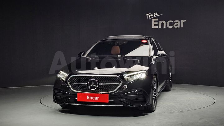 Mercedes Benz E Class 2026 — 3