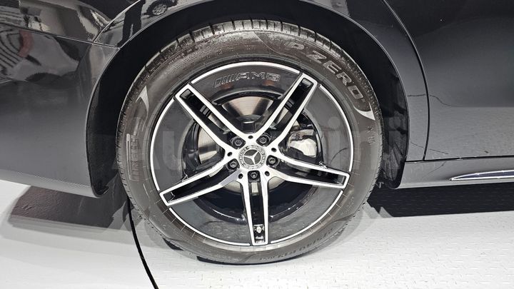 Mercedes Benz E Class
