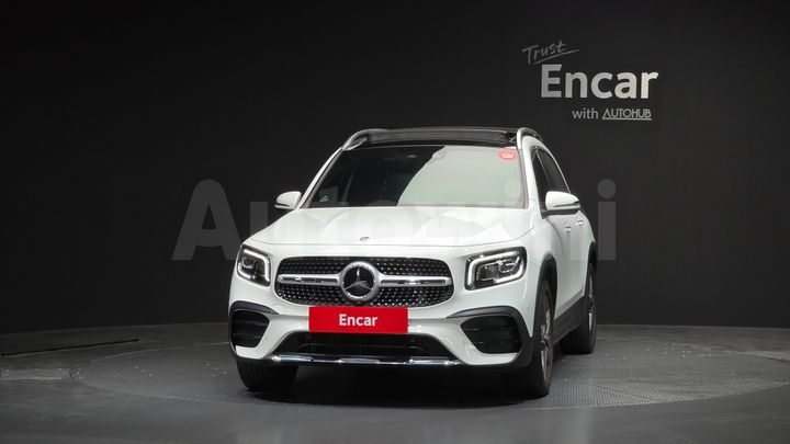 Mercedes Benz GLB Class 2023 — 3