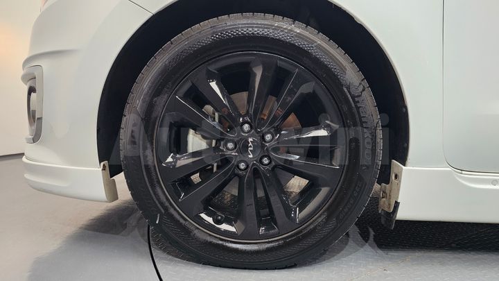 Kia Carnival 2018 — 4