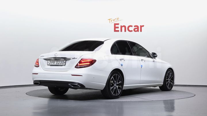Mercedes Benz E Class
