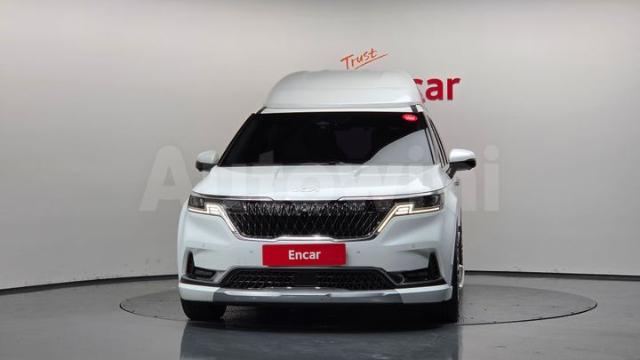 Kia Carnival 2021 — 3