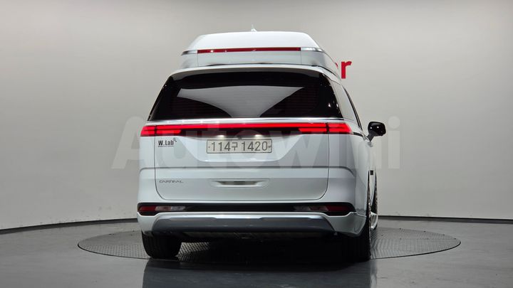 Kia Carnival 2021 — 4
