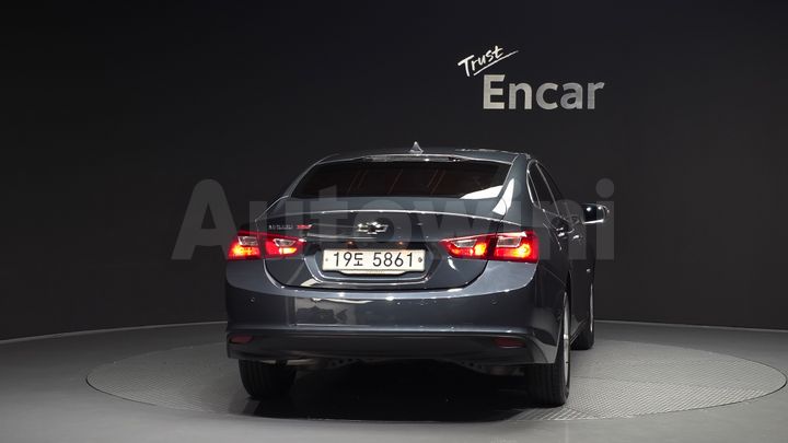 Chevrolet Malibu 2019 — 4