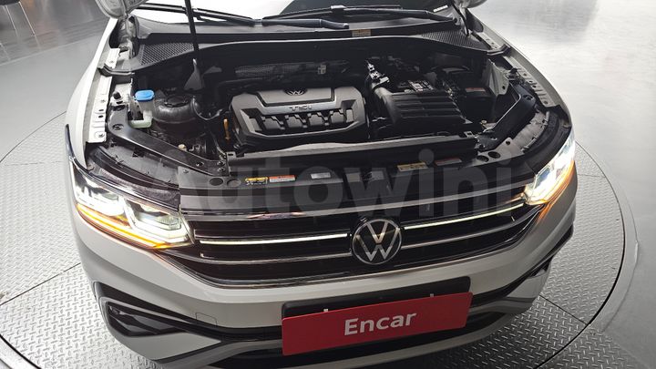 Volkswagen Tiguan 2024 — 5