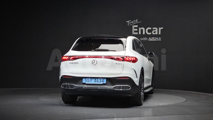 Mercedes Benz EQE 2023 — 4