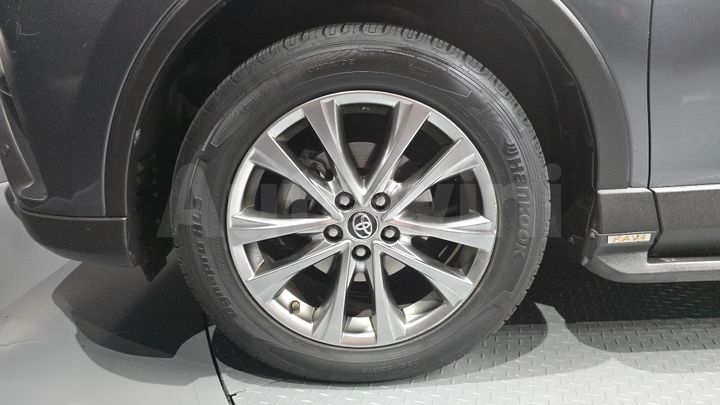 Toyota RAV4 2018 — 5