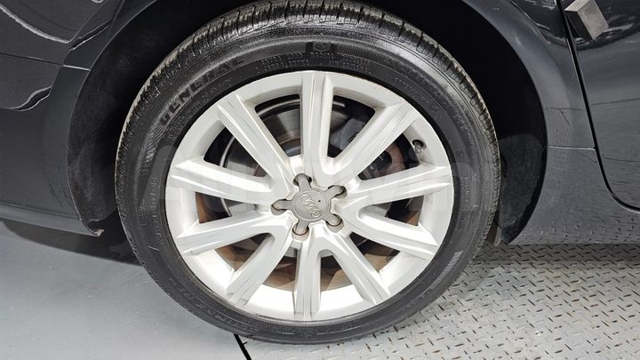 Audi A6 2012 — 5