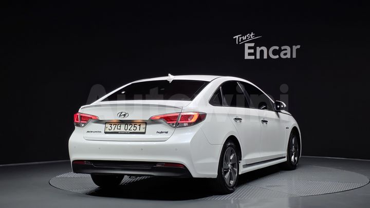 Hyundai Sonata 2016 — 2