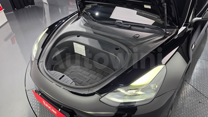Tesla Model 3 2021 — 5