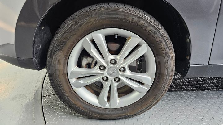 Hyundai Tucson 2013 — 5