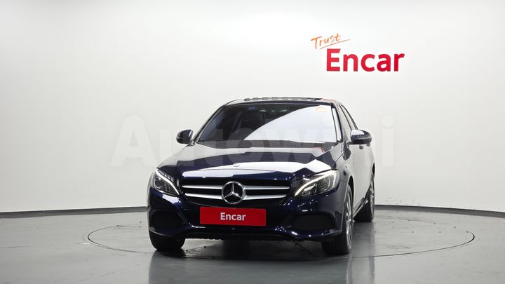 Mercedes Benz C Class 2017 — 3