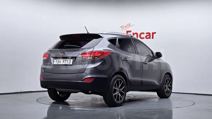 Hyundai Tucson 2012 — 2