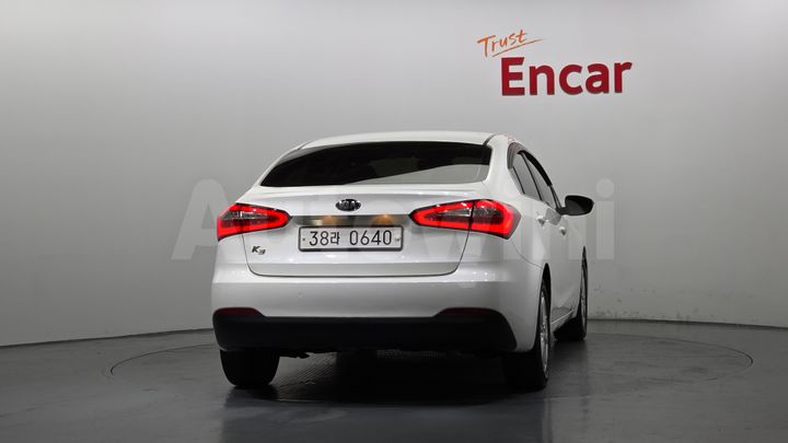 Kia K3 2015 — 4
