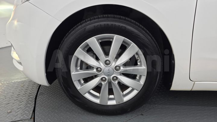Kia K3 2015 — 5