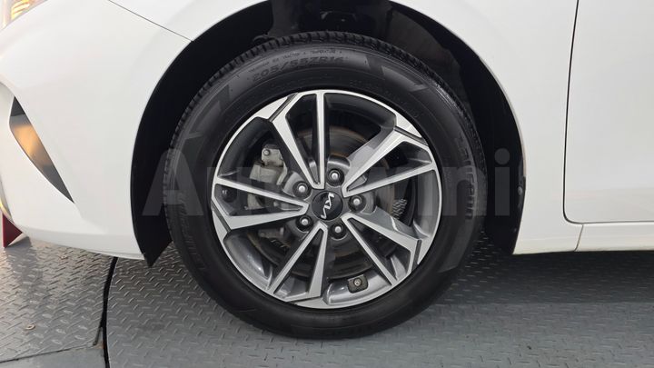 Kia K3 2022 — 5