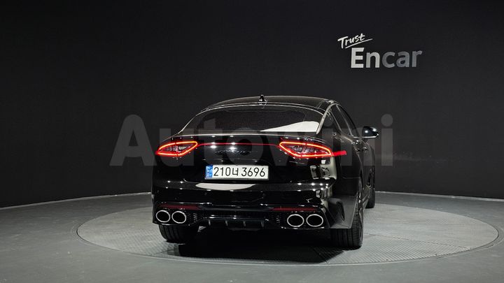 Kia Stinger 2019 — 4