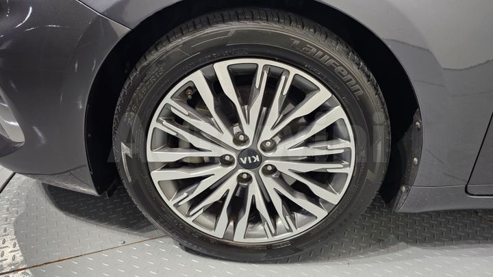 Kia K7 2020 — 5