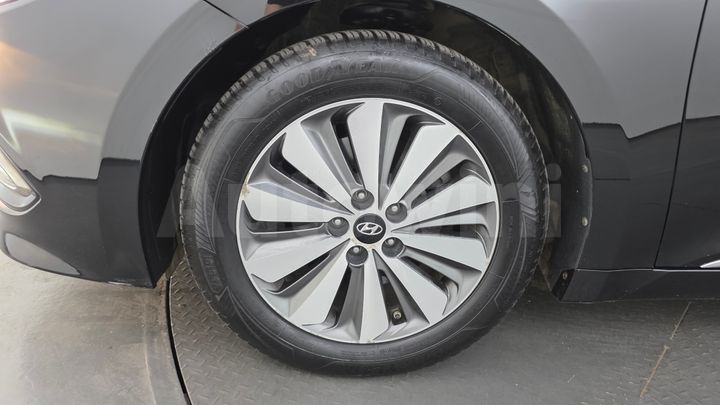 Hyundai Grandeur 2016 — 5