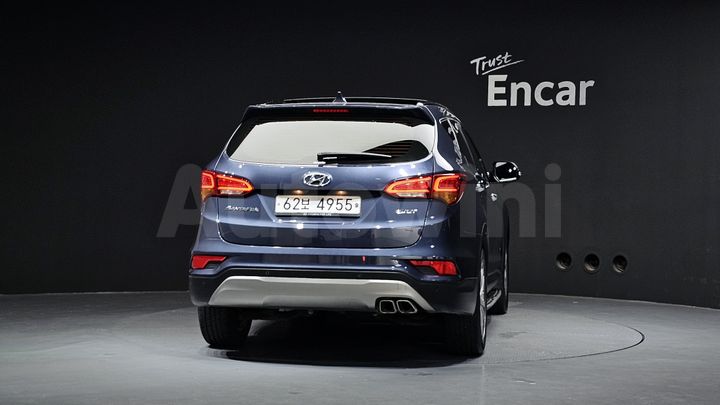 Hyundai SantaFe 2017 — 4