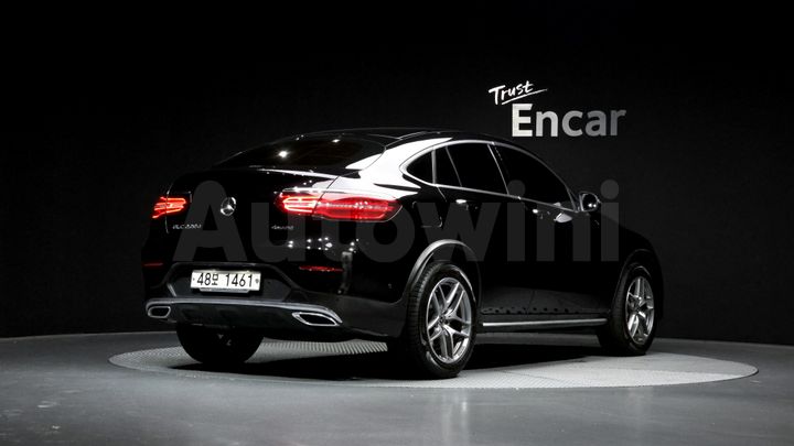 Mercedes Benz GLC Class 2018 — 2