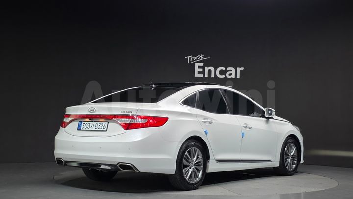 Hyundai Grandeur 2015 — 2