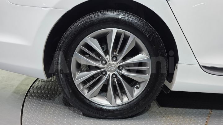 Hyundai Grandeur 2015 — 5