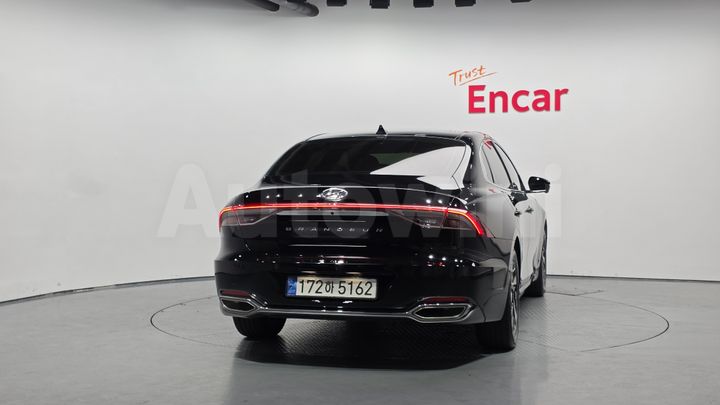 Hyundai Grandeur 2023 — 4