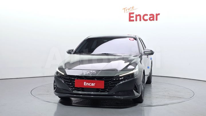 Hyundai Avante 2023 — 3