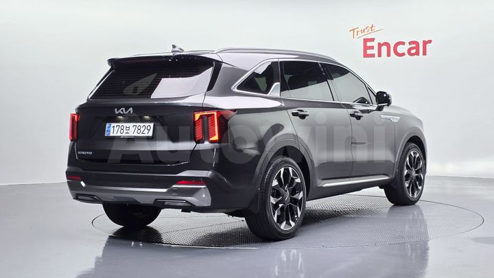 Kia Sorento 2024 — 2